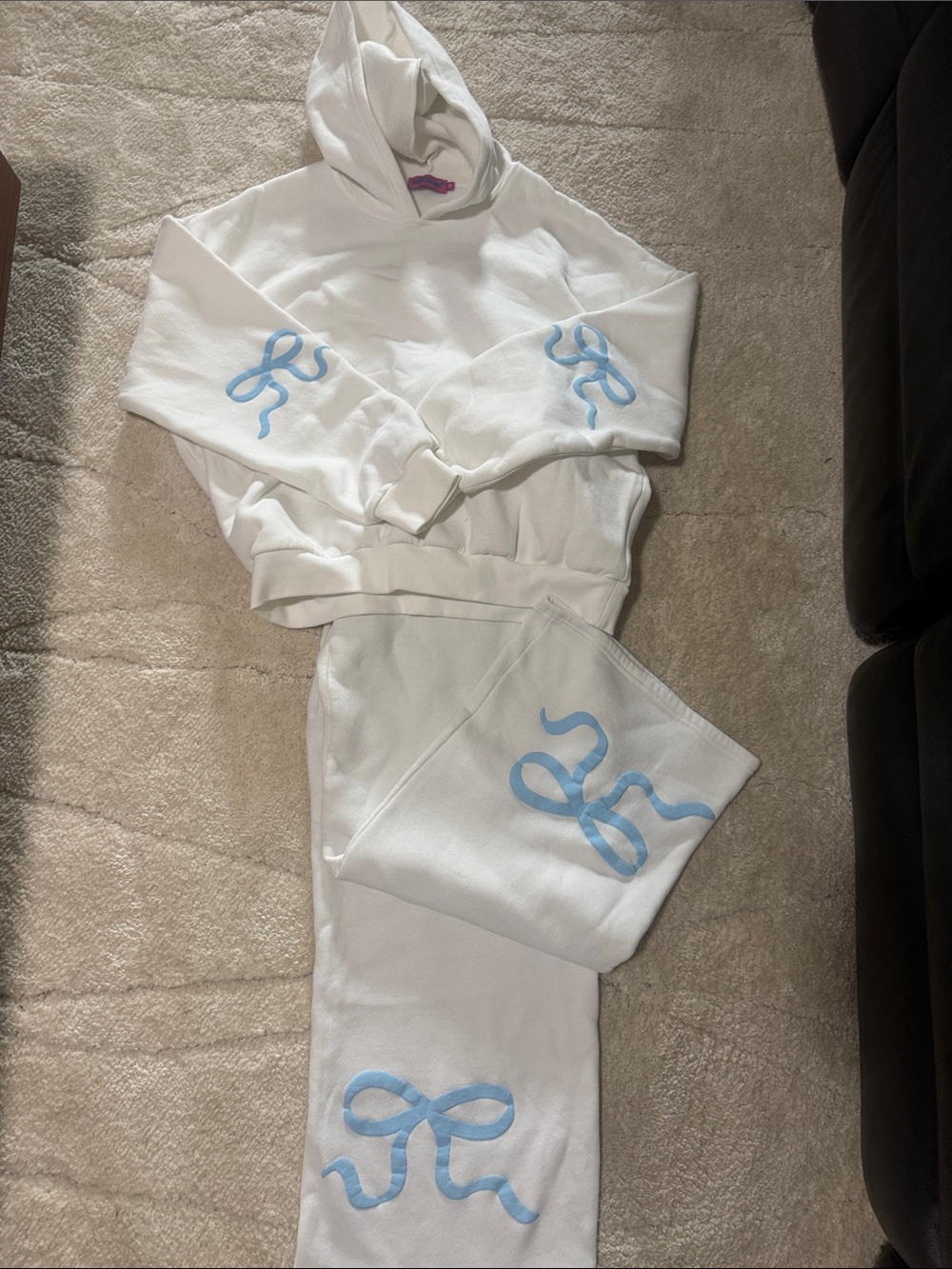 Edikted White Hoodie & Sweatpants Set with Light Blue Ribbon Motif